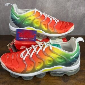NEW Nike Air VaporMax Plus Rainbow Tie-Dye Returned Air Size 13 924453-103 Shoes